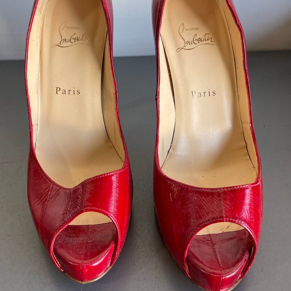Christian Louboutin red eel skin leather peep toe platform heels size 10/ 40 - Picture 2 of 9